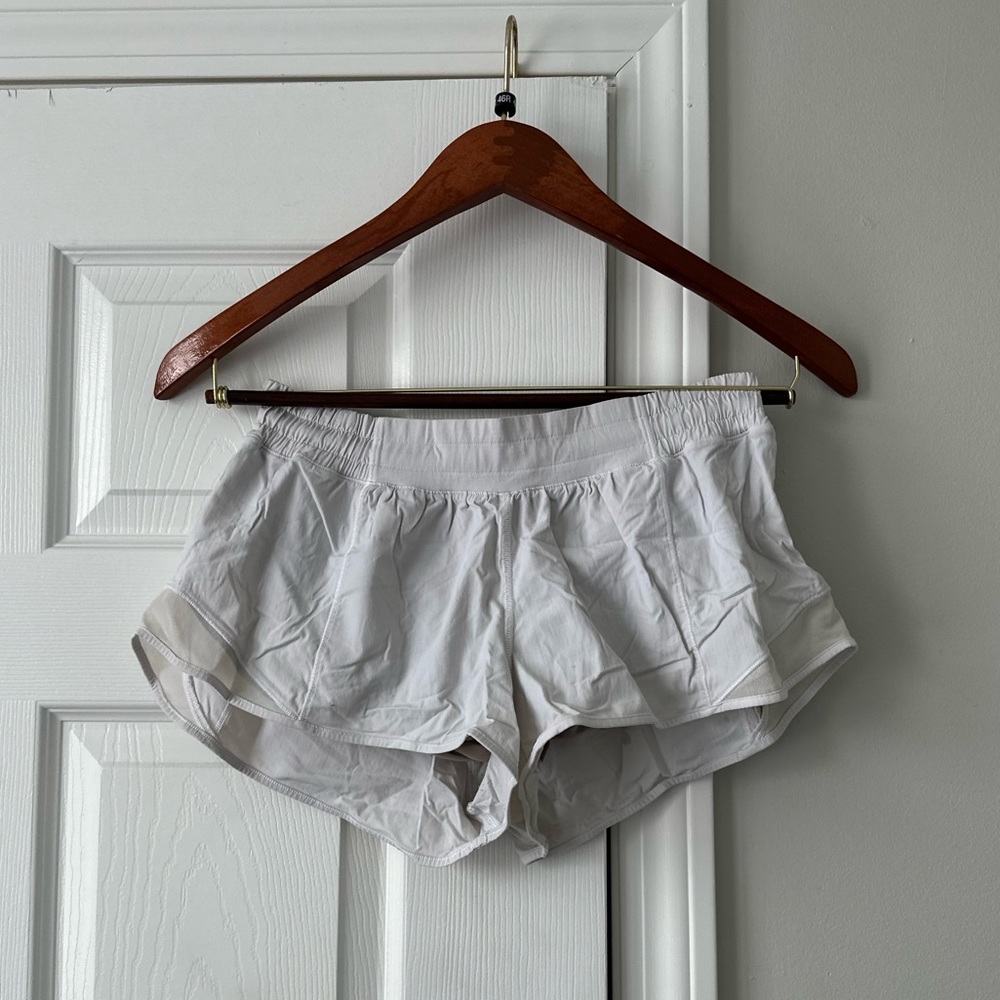 Lululemon Hotty Hot Shorts Size 8 White